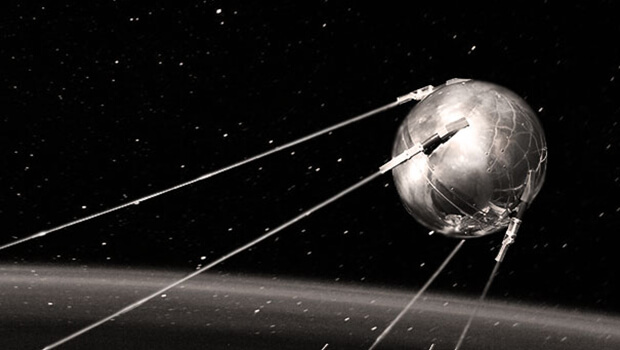 04.10.1957-Sputnik-launched.jpg